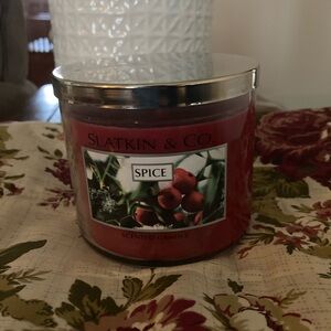 Slatkin & Co. Spice Candle